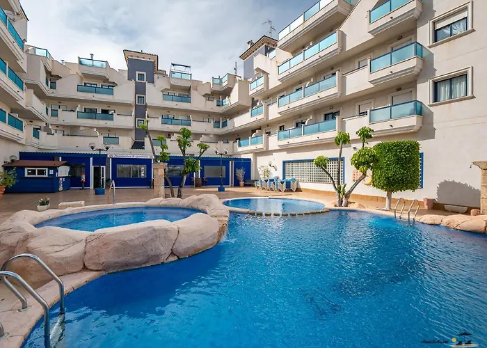 Apartahotel Eva Cap Roig (Cabo Roig)